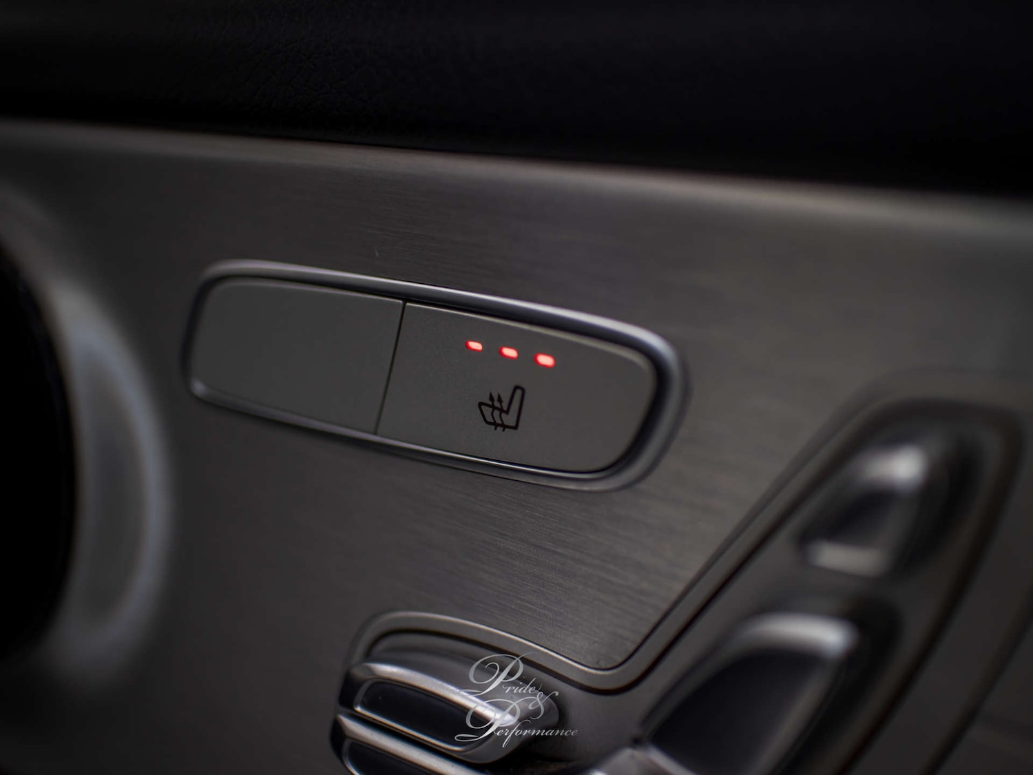 Used Mercedes-Benz C Class 2017 for sale - 77349820: Photo 38