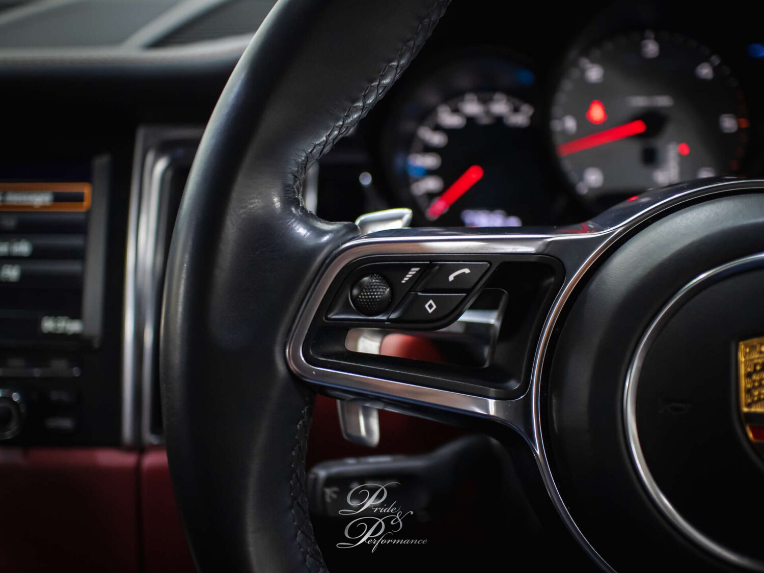 Used Porsche Macan 2015 for sale - 77575736: Photo 26