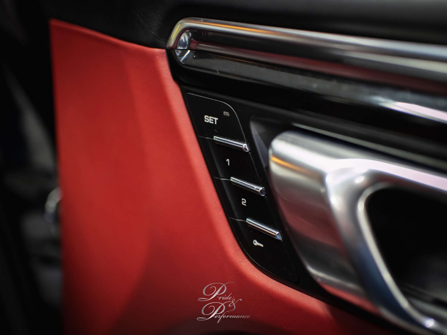 Used Porsche Macan 2015 for sale - 77575736: Photo 36