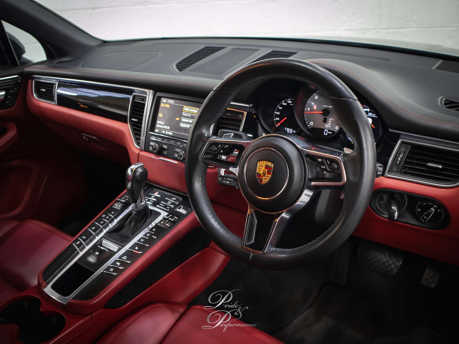 Used Porsche Macan 2015 for sale - 77575736: Photo 43