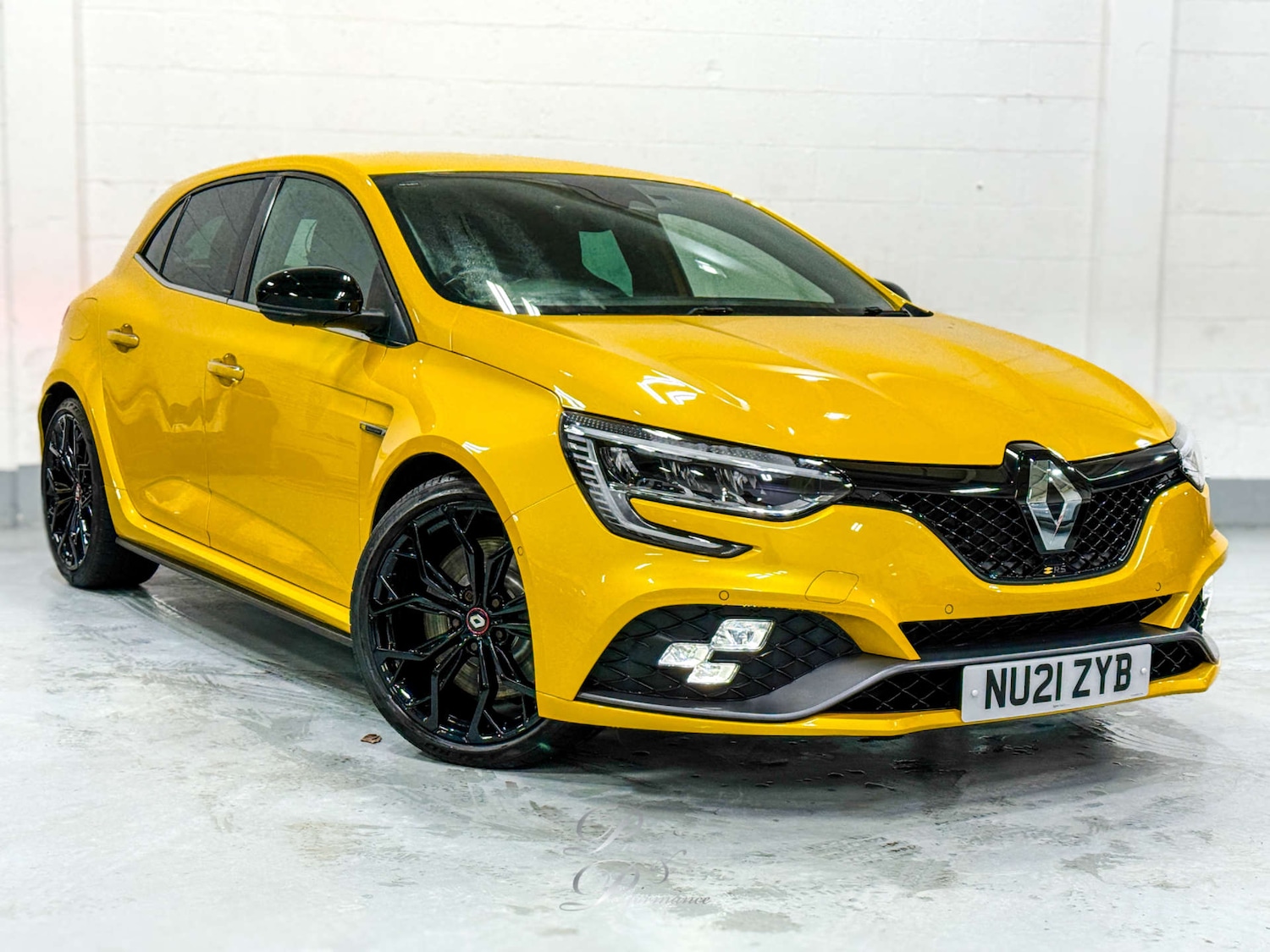 Used Renault Megane 2021 for sale - 76500630: Photo 1