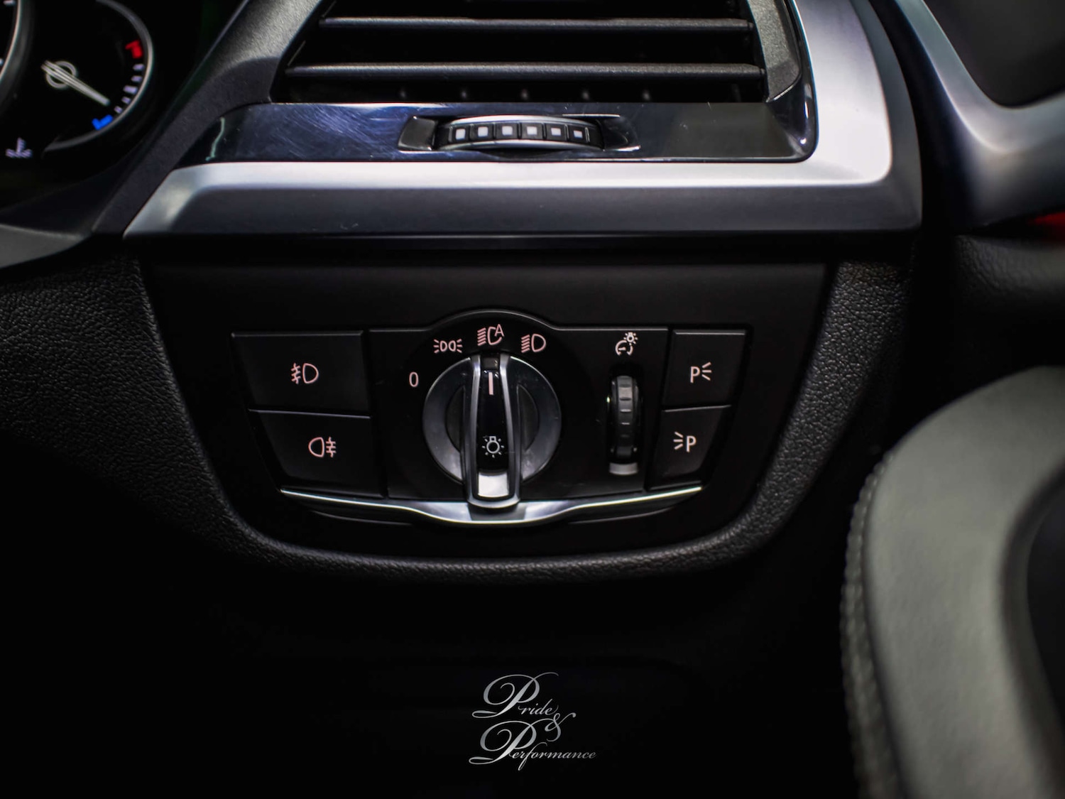 Used BMW X3 2018 for sale - 76670924: Photo 41