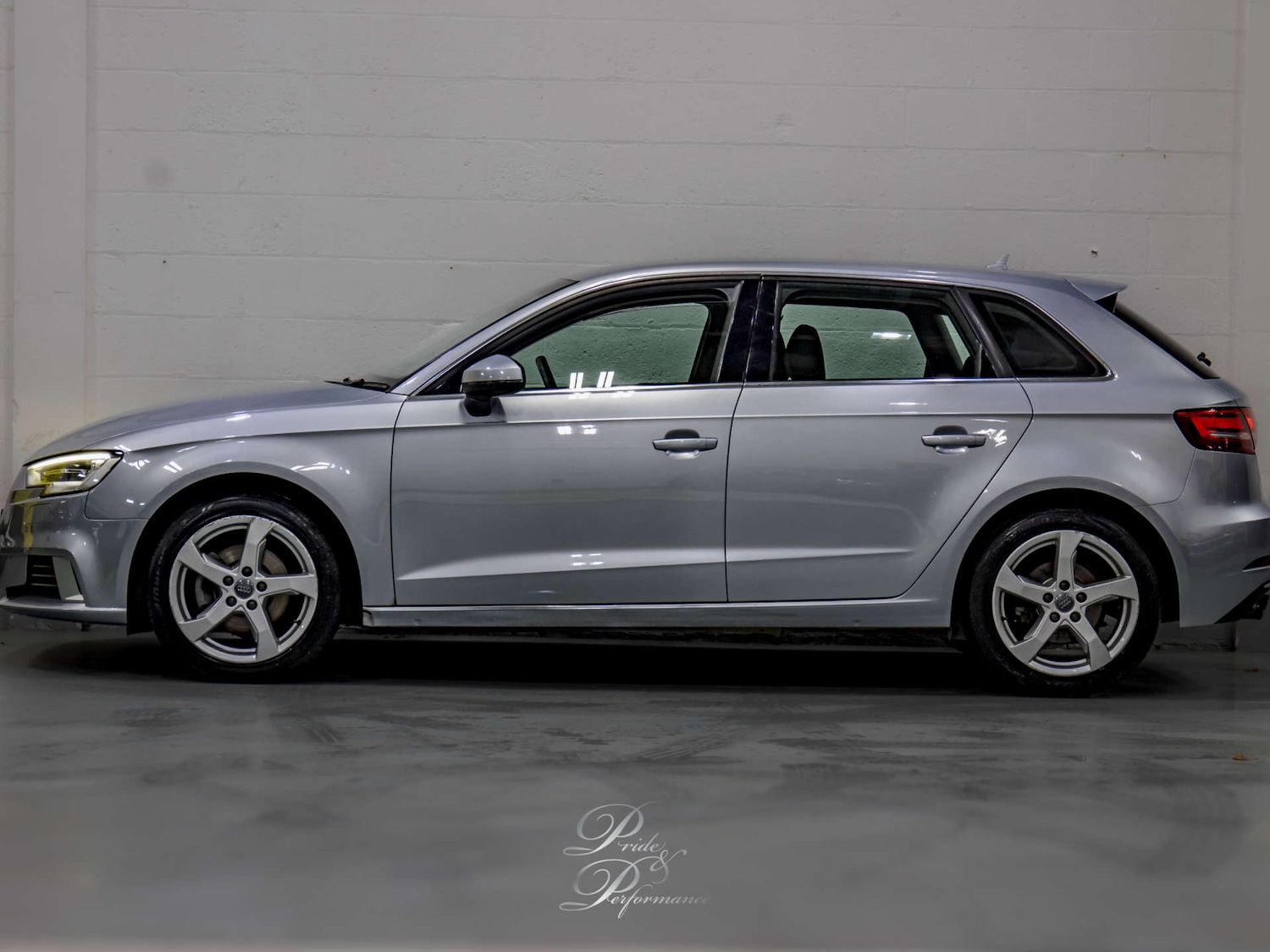 Used Audi A3 2016 for sale - 76486557: Photo 10