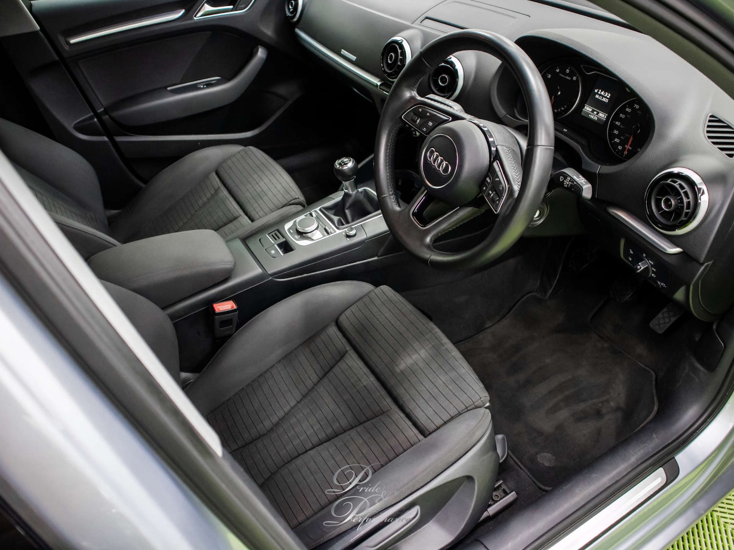 Used Audi A3 2016 for sale - 76486557: Photo 2