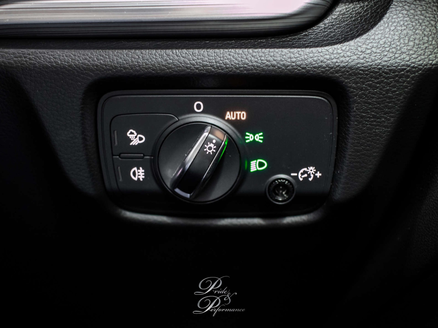 Used Audi A3 2016 for sale - 76486557: Photo 28