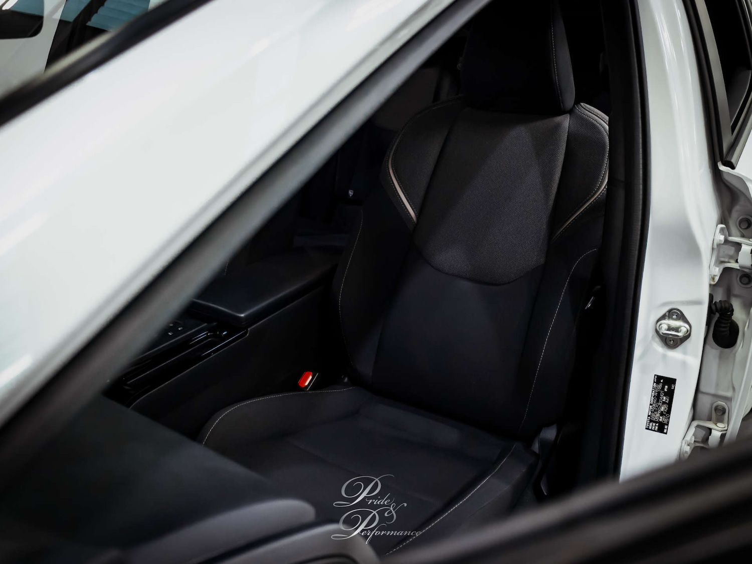 Used Toyota Prius 2025 for sale - 76829803: Photo 24