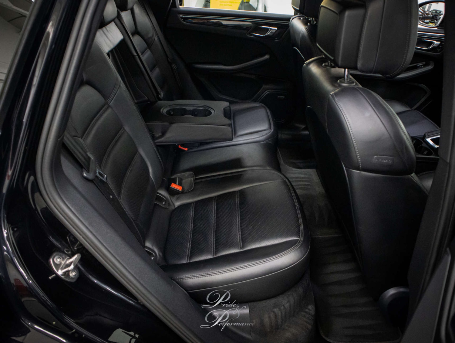 Used Porsche Macan 2015 for sale - 78198762: Photo 16