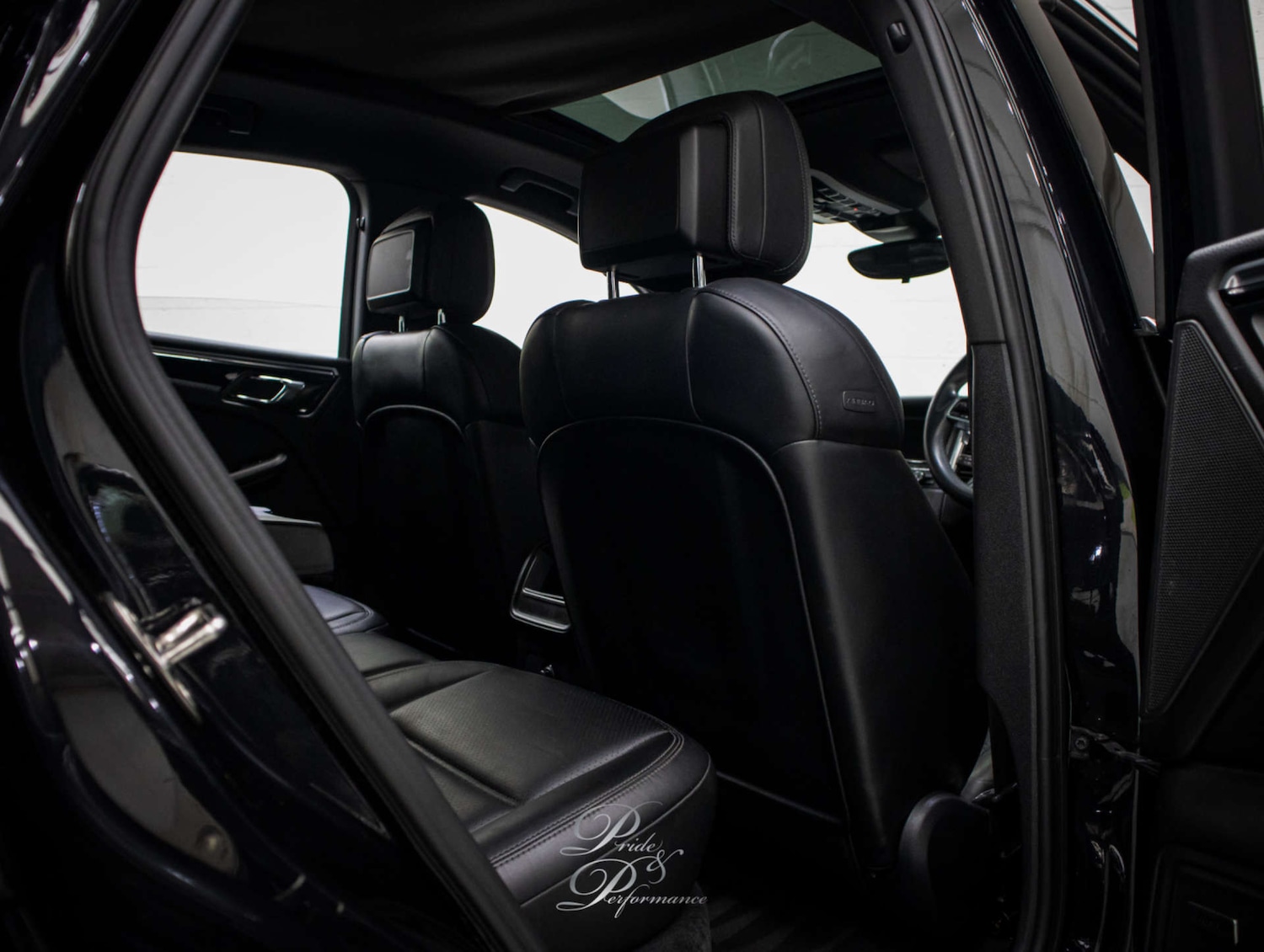 Used Porsche Macan 2015 for sale - 78198762: Photo 17