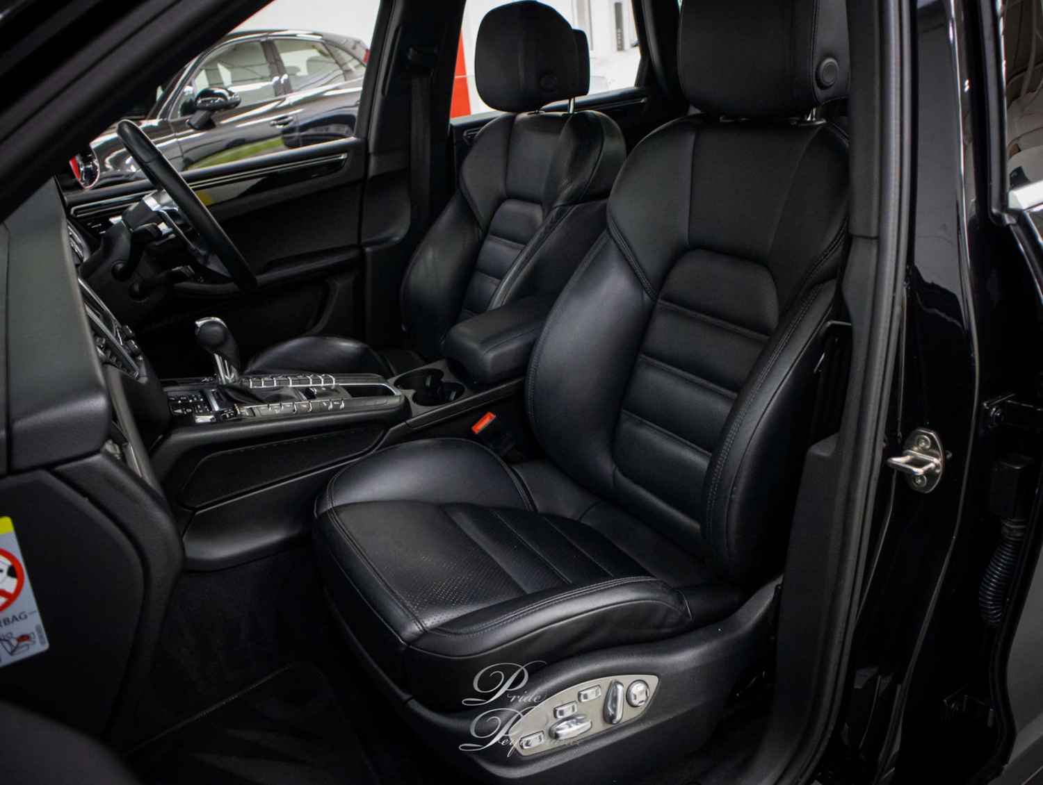 Used Porsche Macan 2015 for sale - 78198762: Photo 20