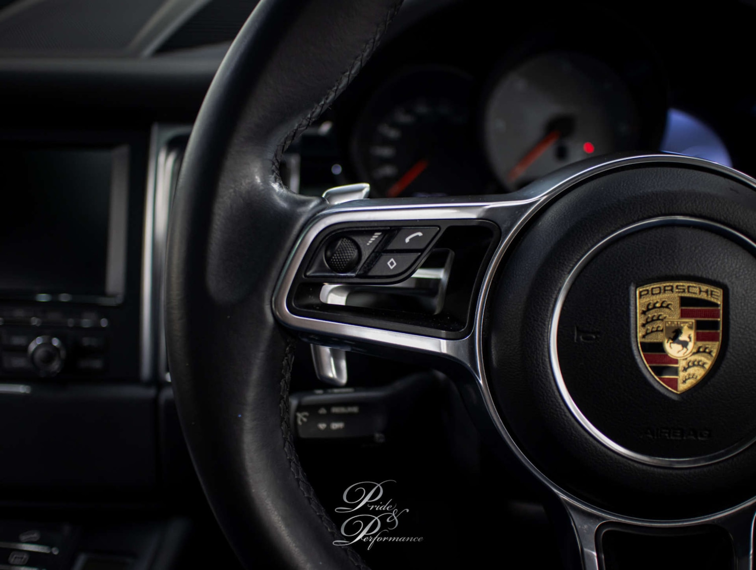 Used Porsche Macan 2015 for sale - 78198762: Photo 22