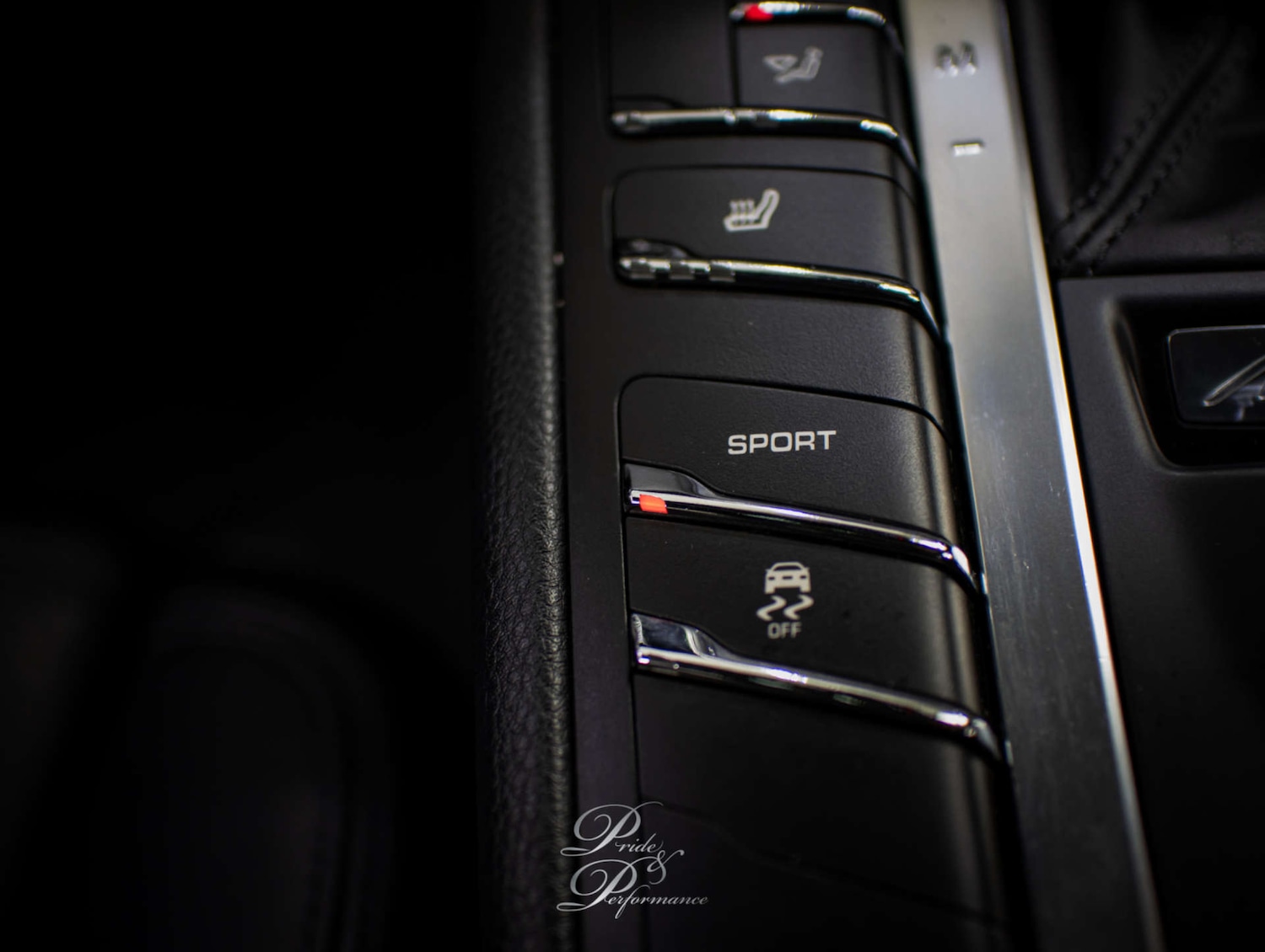 Used Porsche Macan 2015 for sale - 78198762: Photo 30