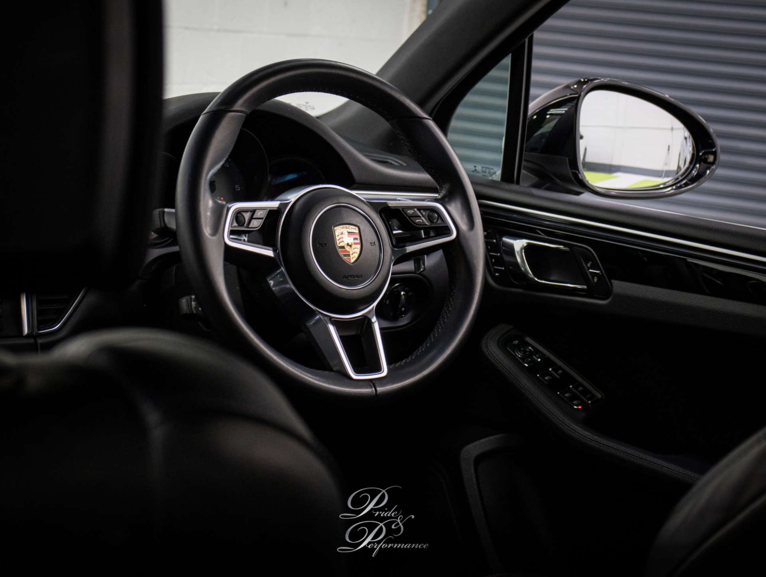 Used Porsche Macan 2015 for sale - 78198762: Photo 39