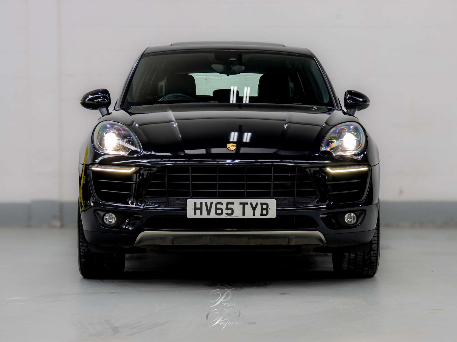 Used Porsche Macan 2015 for sale - 78198762: Photo 4
