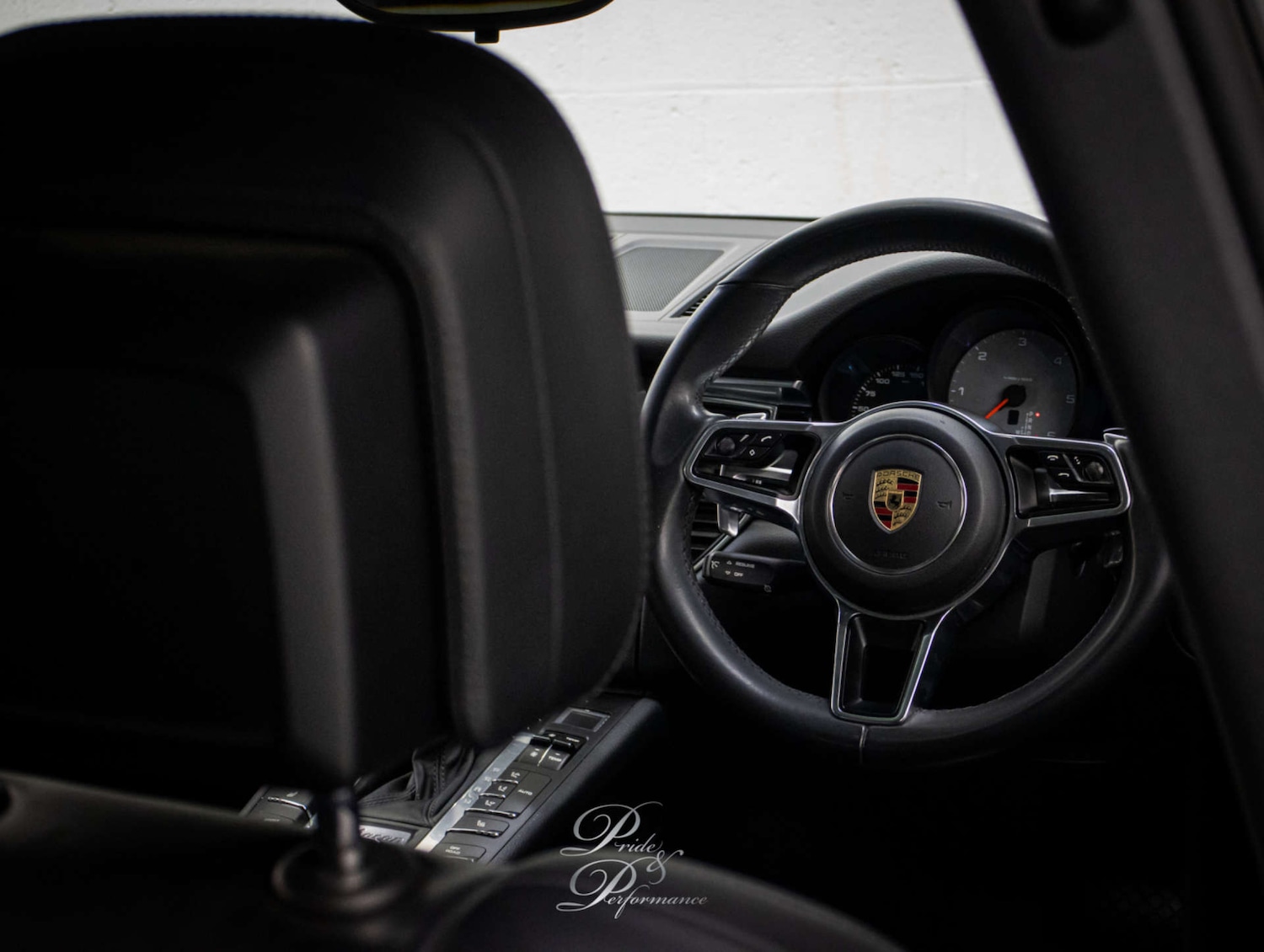 Used Porsche Macan 2015 for sale - 78198762: Photo 41