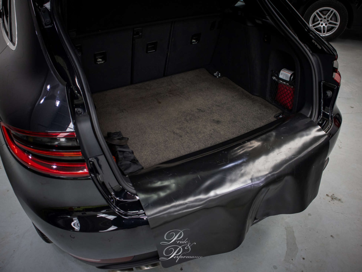 Used Porsche Macan 2015 for sale - 78198762: Photo 42