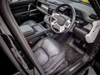 Used Land Rover Defender 2022 for sale - 75073262: Photo