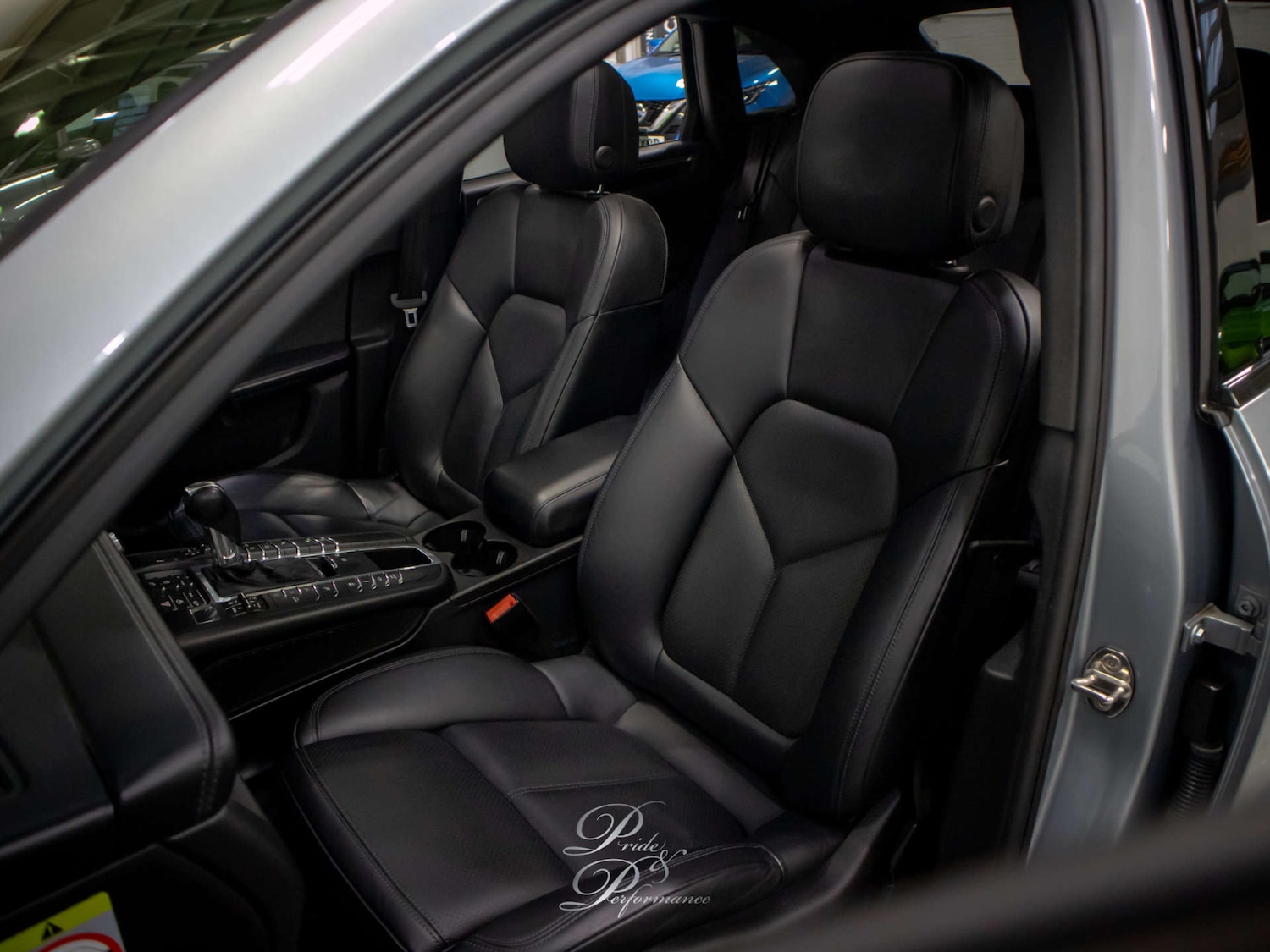 Used Porsche Macan 2019 for sale - 77118029: Photo 28