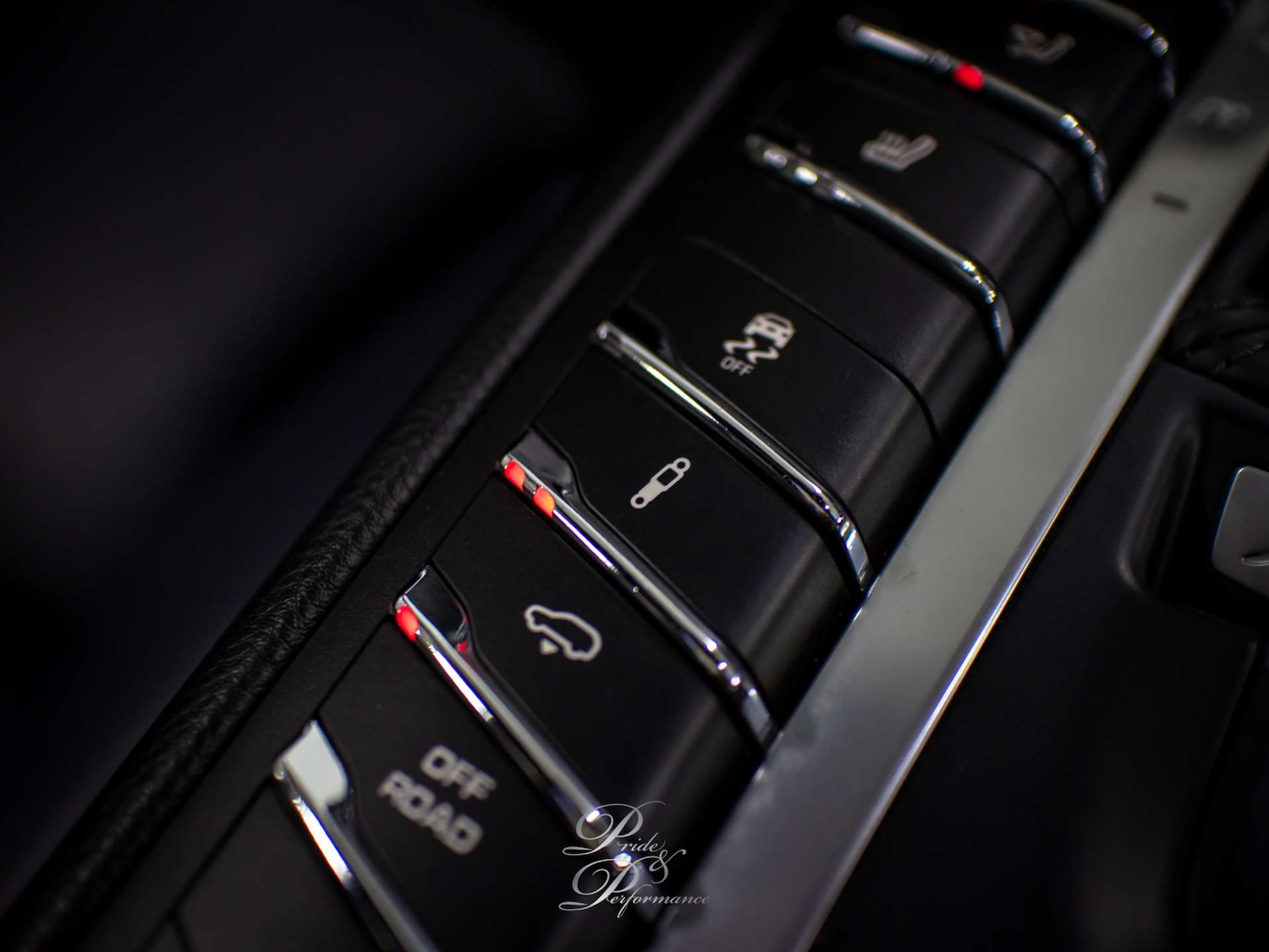 Used Porsche Macan 2019 for sale - 77118029: Photo 44