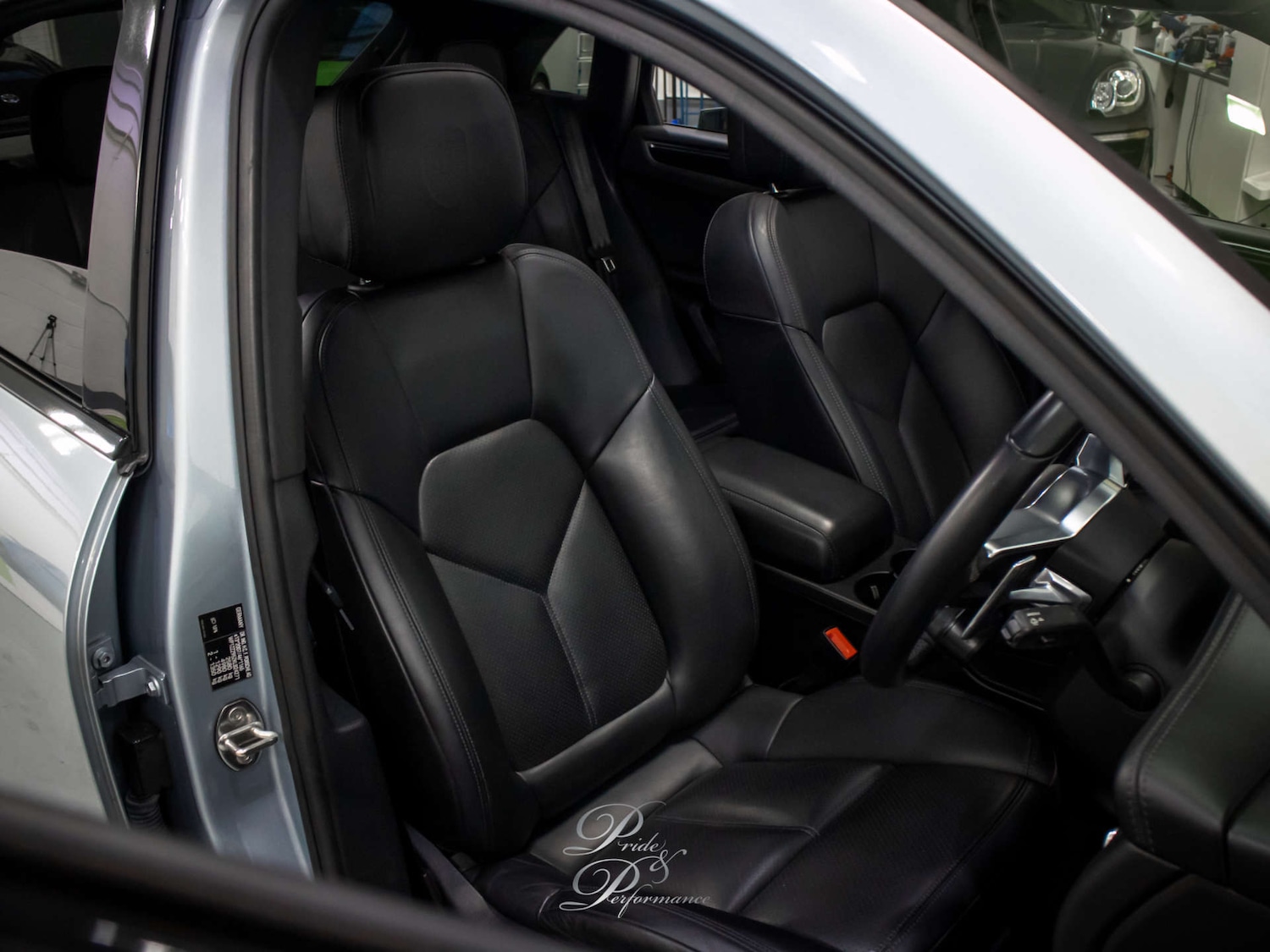 Used Porsche Macan 2019 for sale - 77118029: Photo 58