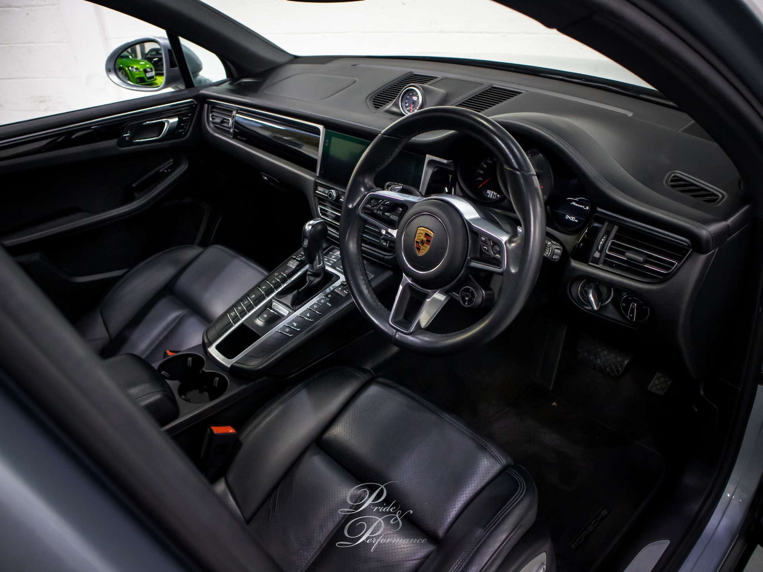 Used Porsche Macan 2019 for sale - 77118029: Photo 60