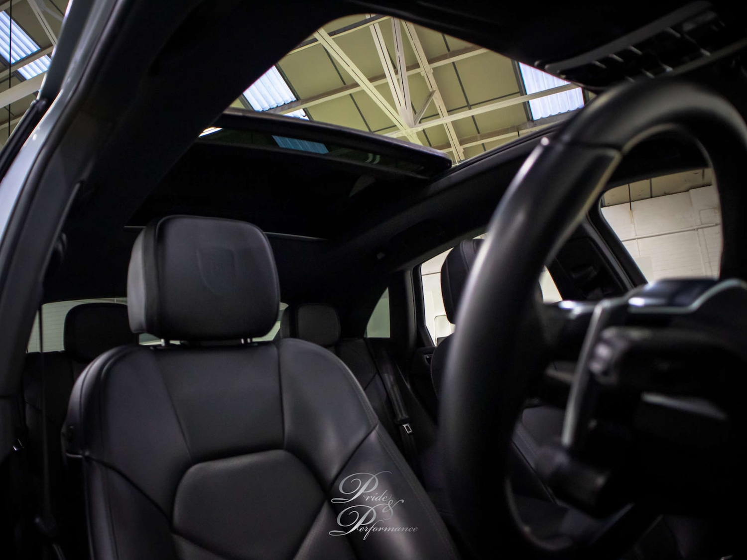 Used Porsche Macan 2019 for sale - 77118029: Photo 61