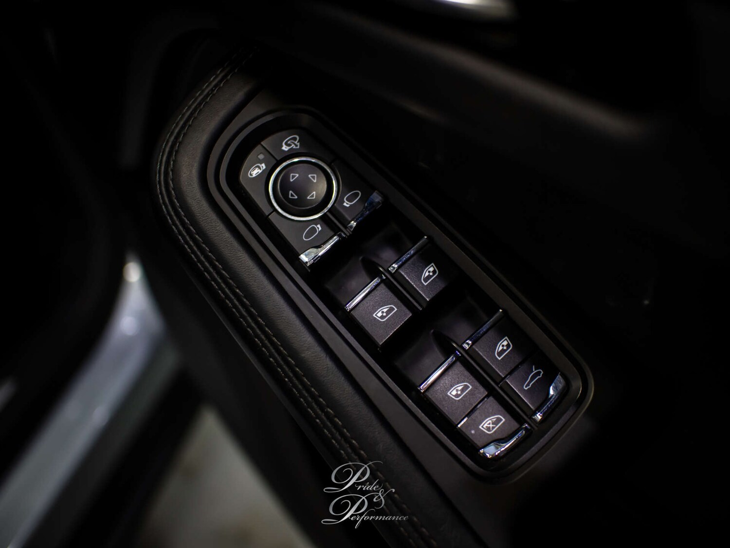 Used Porsche Macan 2019 for sale - 77118029: Photo 62