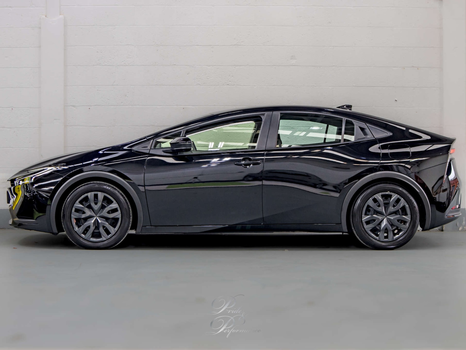 Used Toyota Prius 2025 for sale - 76642977: Photo 10