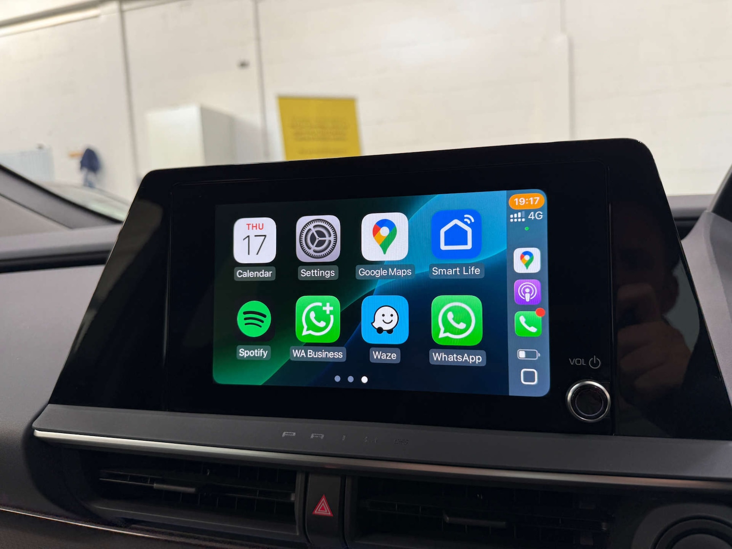 Used Toyota Prius 2025 for sale - 76642977: Photo 25