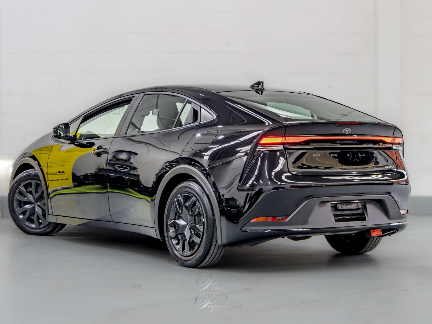 Used Toyota Prius 2025 for sale - 76642977: Photo 39