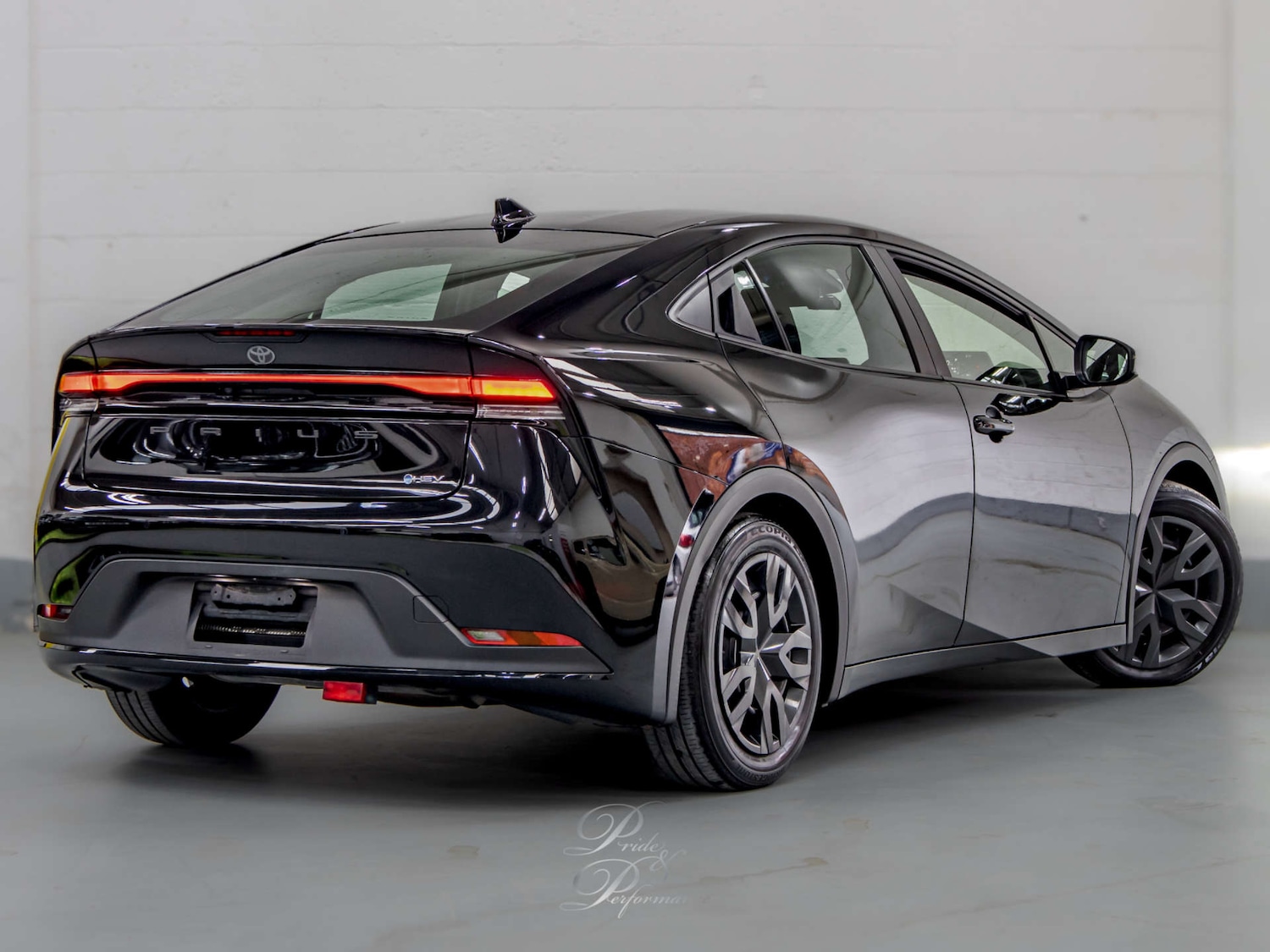 Used Toyota Prius 2025 for sale - 76642977: Photo 7