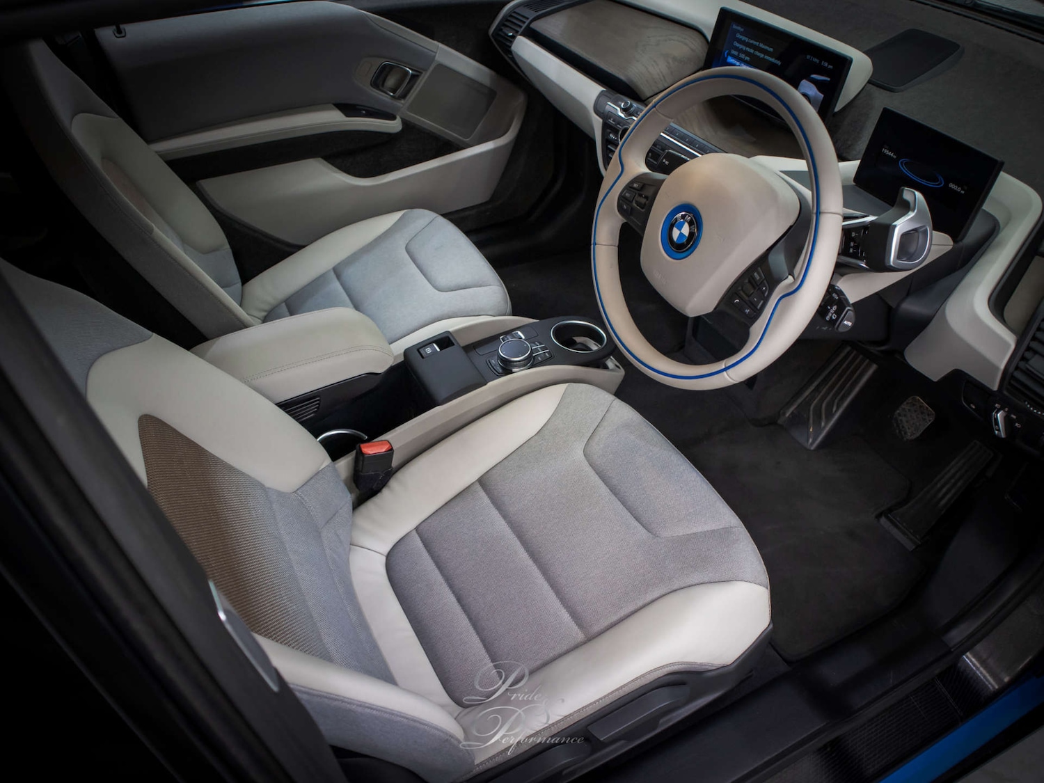 Used BMW i3 2021 for sale - 76024270: Photo 2