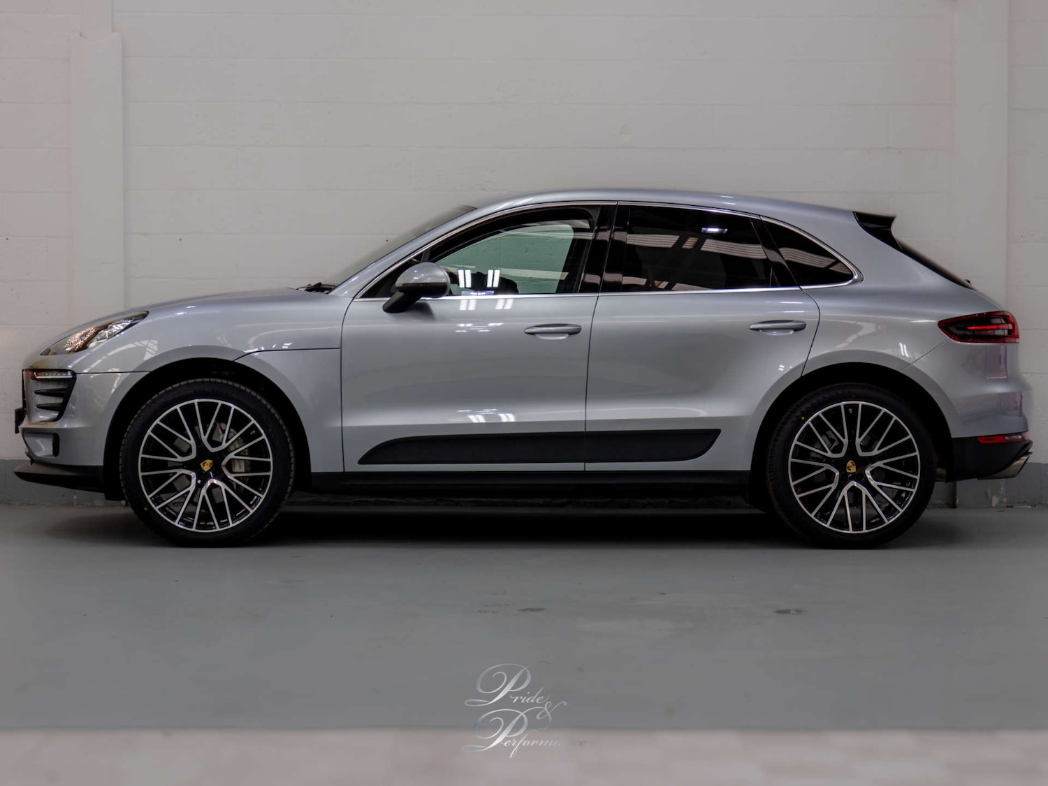 Used Porsche Macan 2015 for sale - 77978801: Photo 10