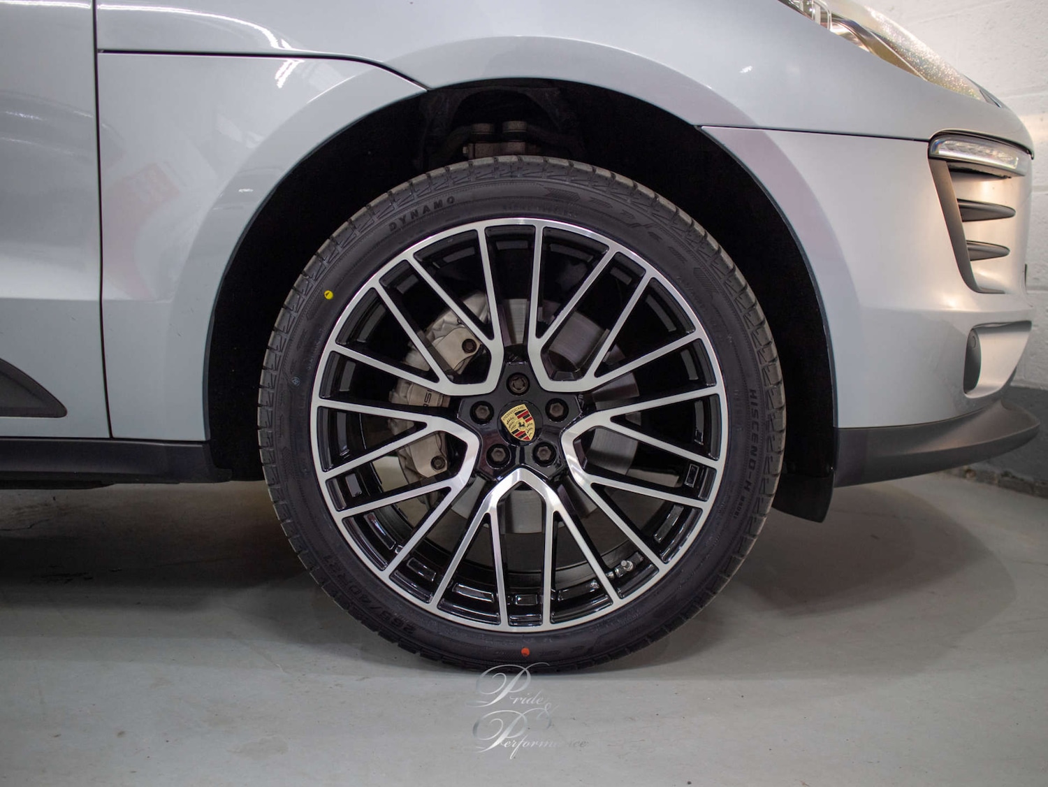 Used Porsche Macan 2015 for sale - 77978801: Photo 11