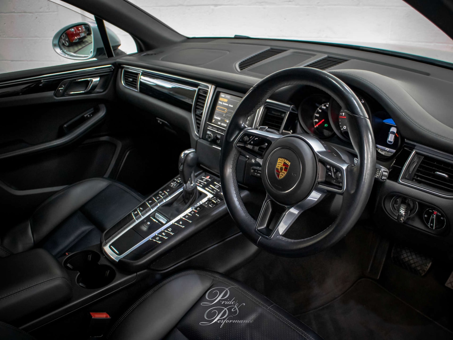 Used Porsche Macan 2015 for sale - 77978801: Photo 12