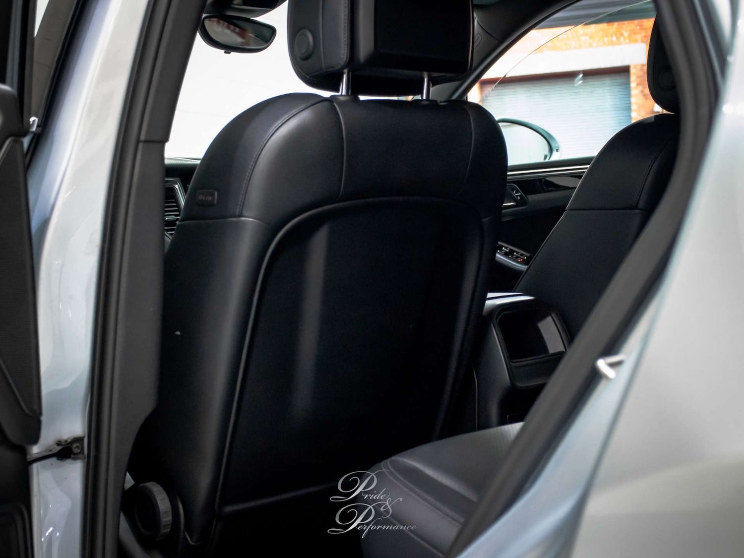 Used Porsche Macan 2015 for sale - 77978801: Photo 21