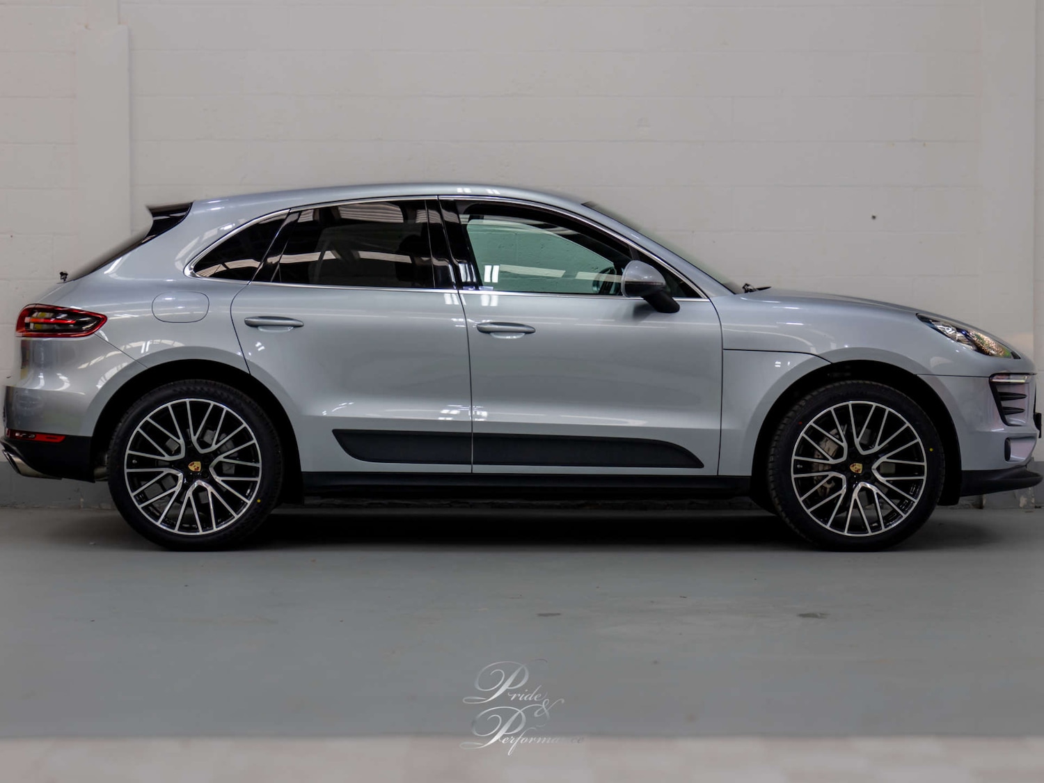 Used Porsche Macan 2015 for sale - 77978801: Photo 6