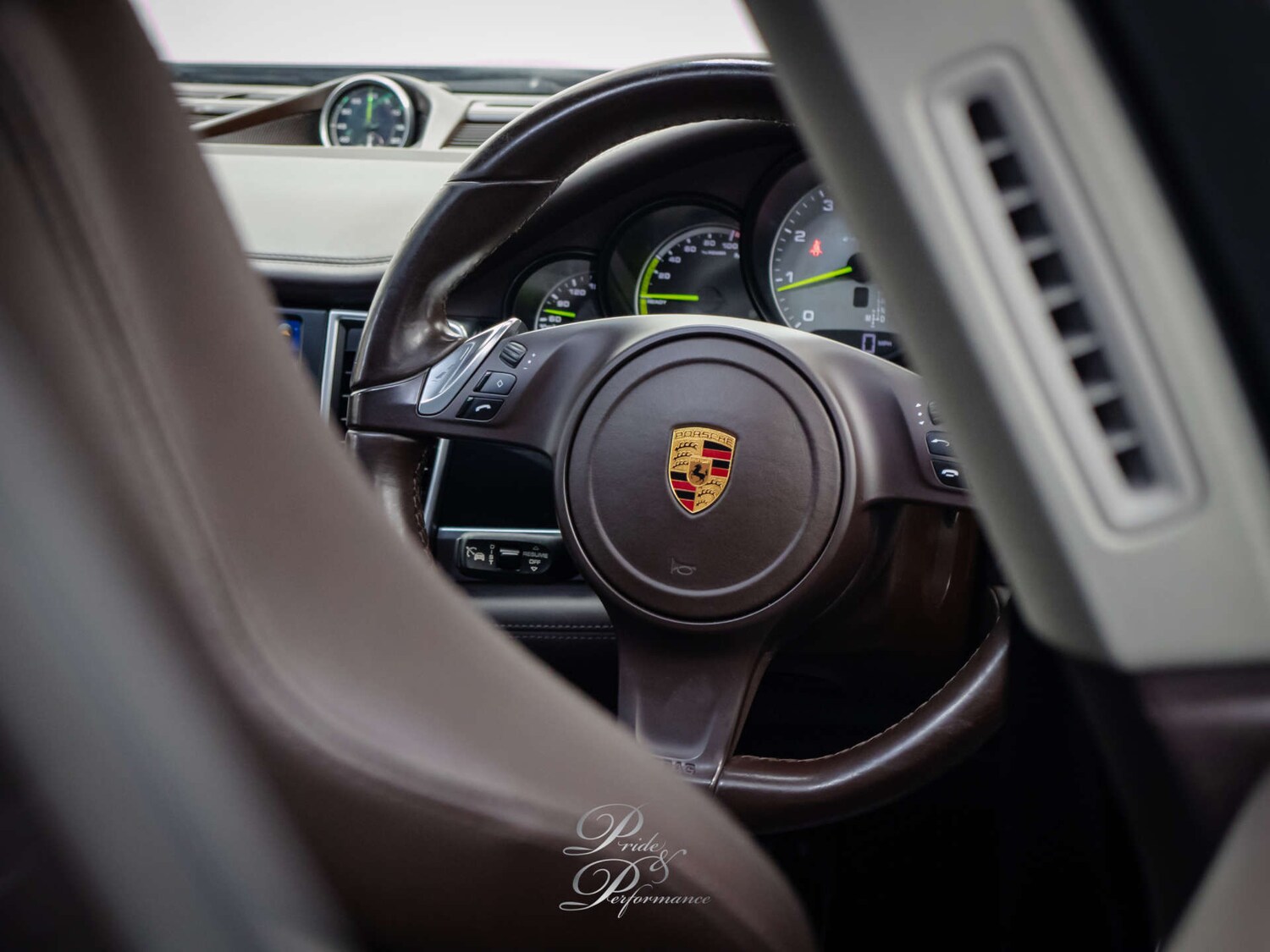 Used Porsche Panamera 2015 for sale - 77479620: Photo 13