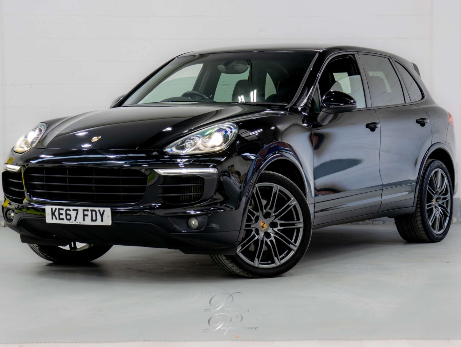Used Porsche Cayenne 2017 for sale - 78066694: Photo 3