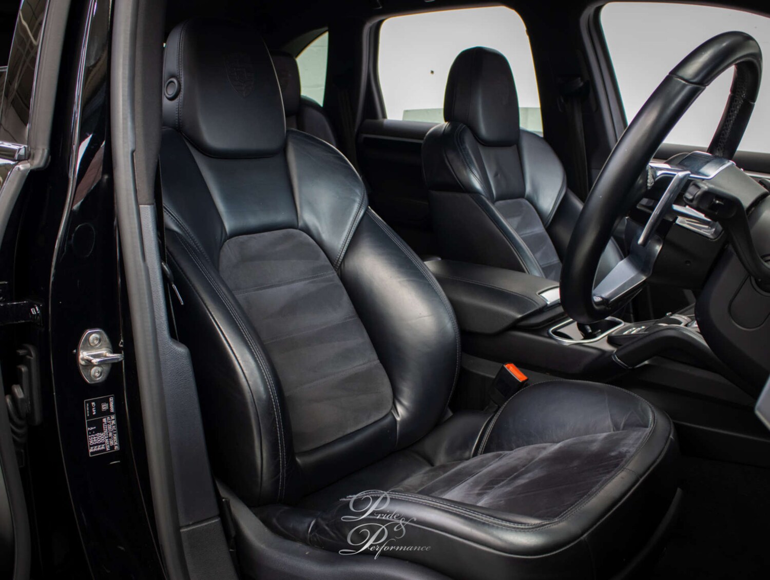 Used Porsche Cayenne 2017 for sale - 78066694: Photo 41