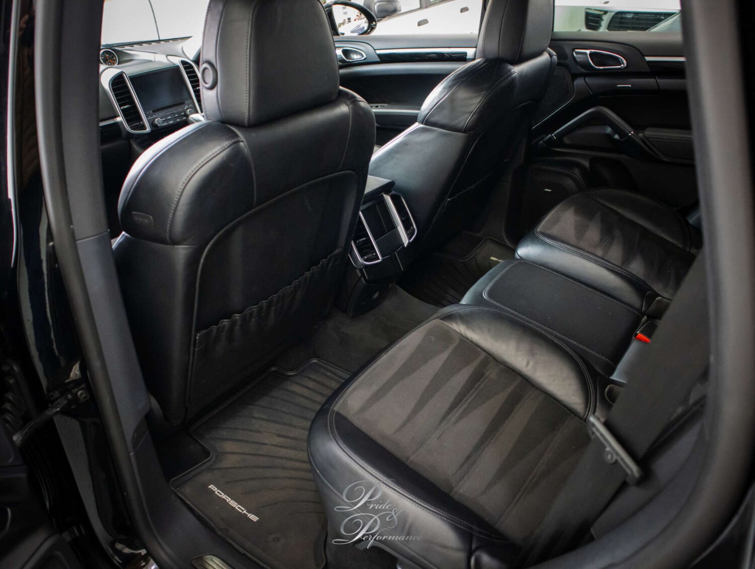 Used Porsche Cayenne 2017 for sale - 78066694: Photo 46