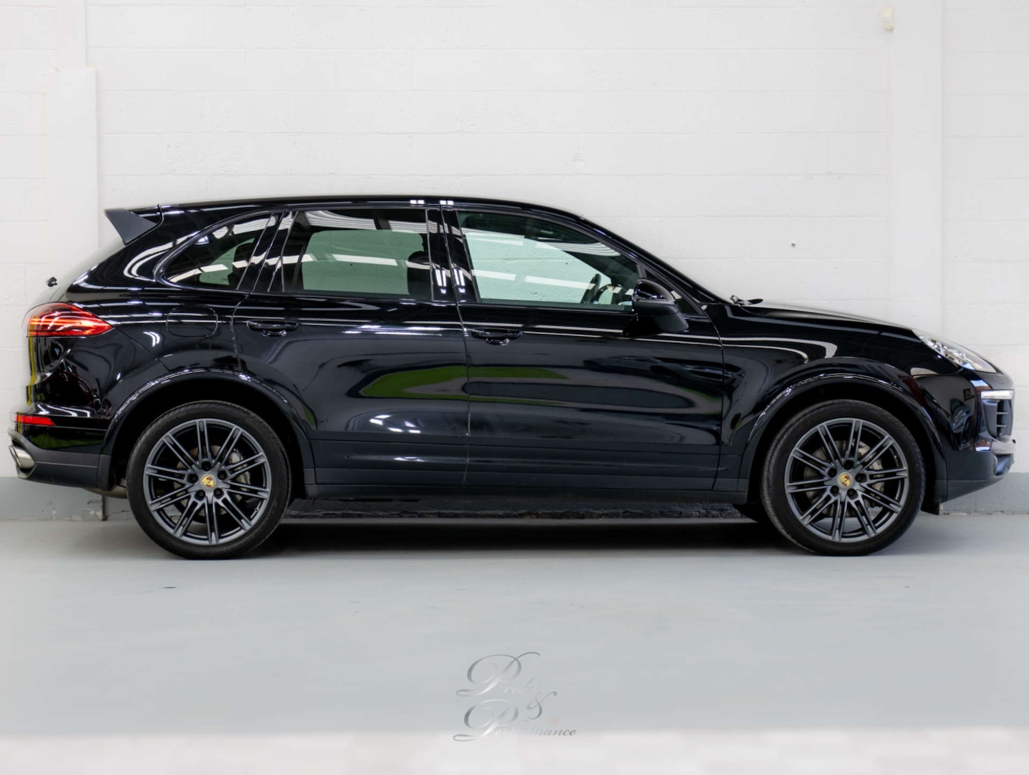 Used Porsche Cayenne 2017 for sale - 78066694: Photo 6