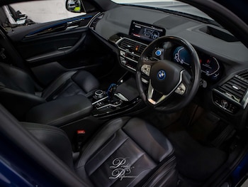 Used BMW iX3 2021 for sale - 76897274: Photo