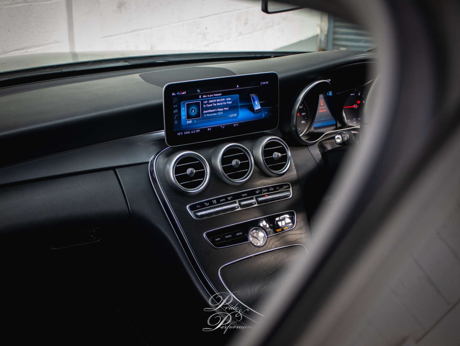 Used Mercedes-Benz C Class 2019 for sale - 78148812: Photo 23