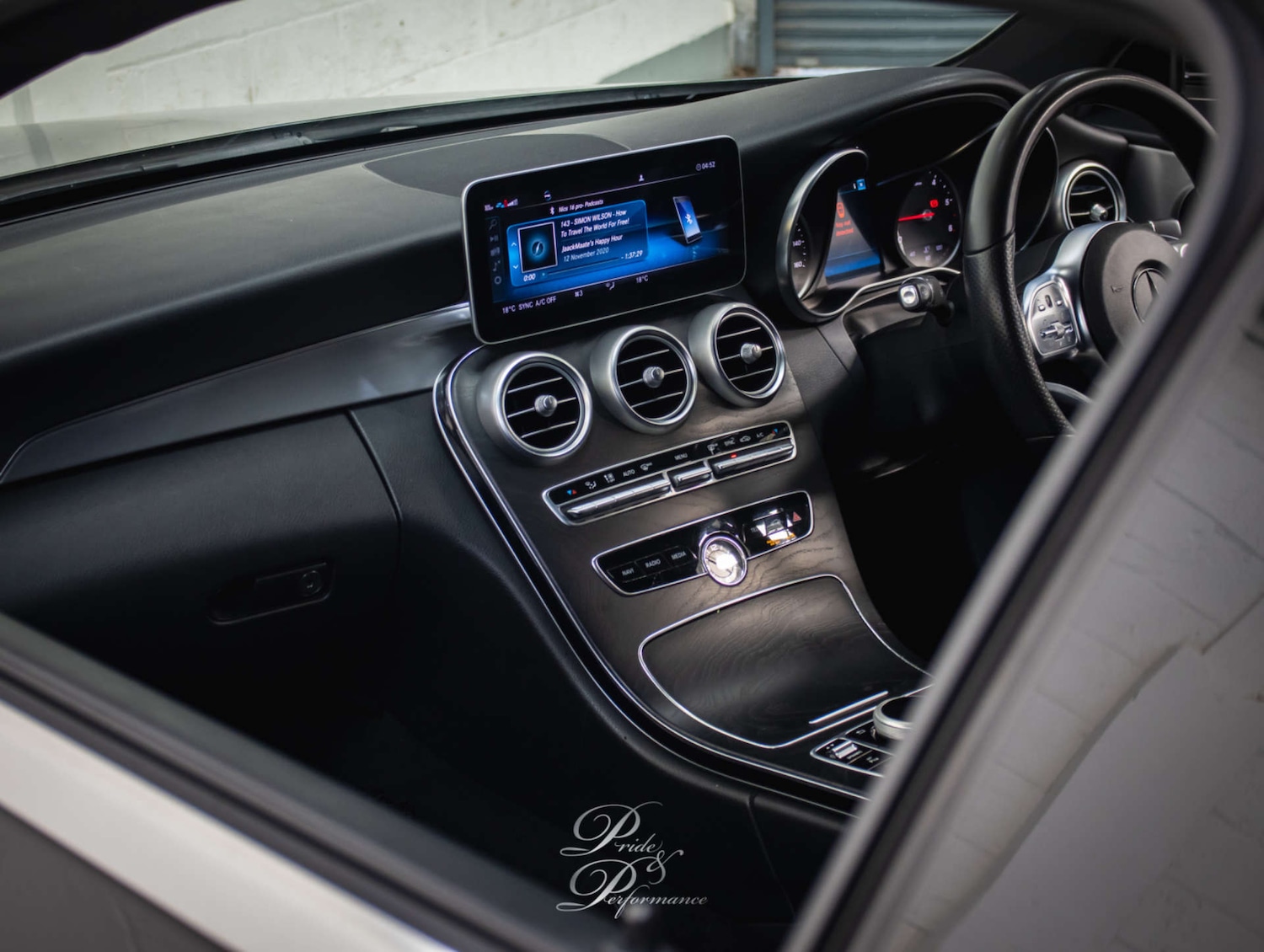 Used Mercedes-Benz C Class 2019 for sale - 78148812: Photo 24