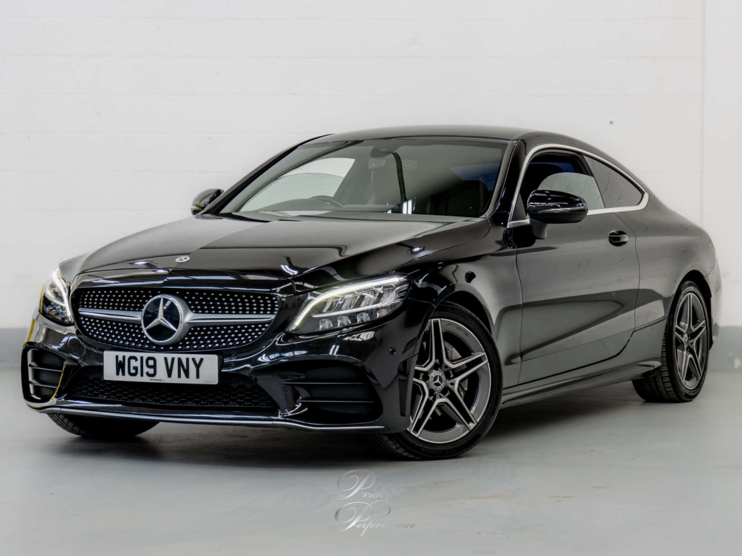 Used Mercedes-Benz C Class 2019 for sale - 78148812: Photo 3