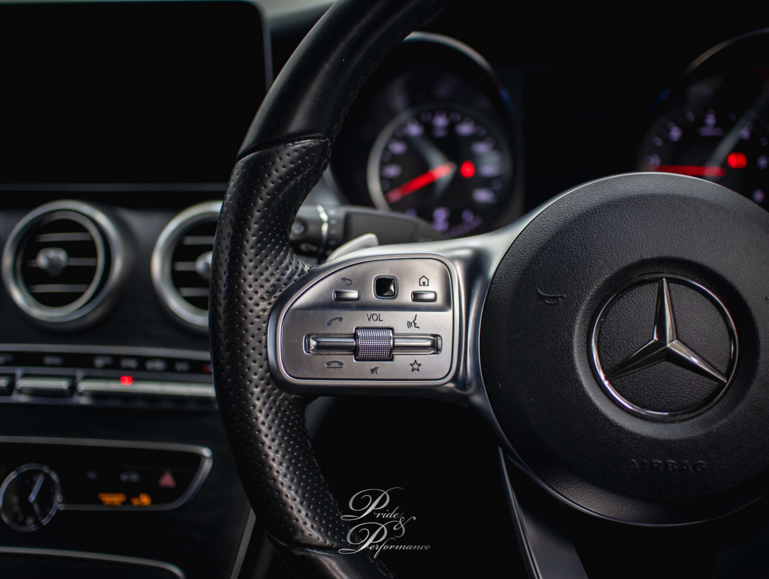 Used Mercedes-Benz C Class 2019 for sale - 78148812: Photo 40