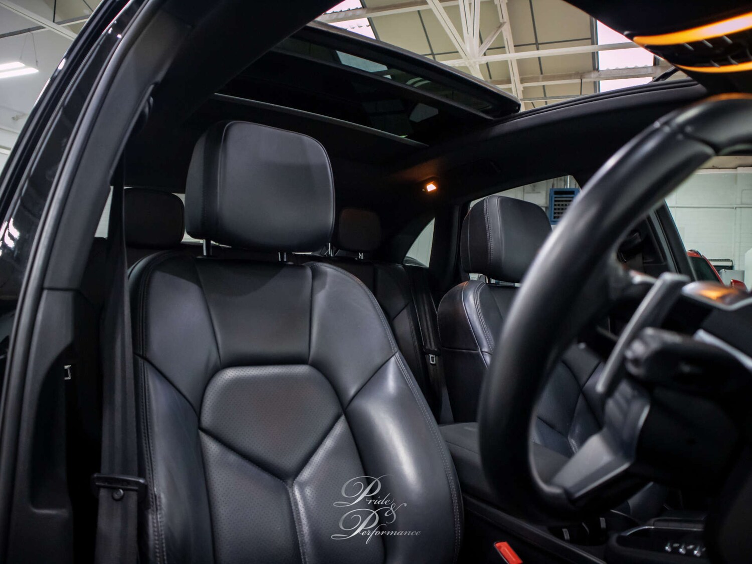 Used Porsche Macan 2014 for sale - 77803659: Photo 15