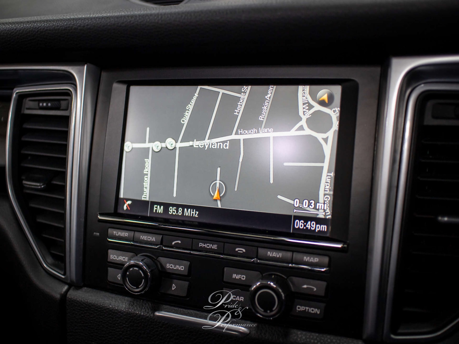 Used Porsche Macan 2014 for sale - 77803659: Photo 28