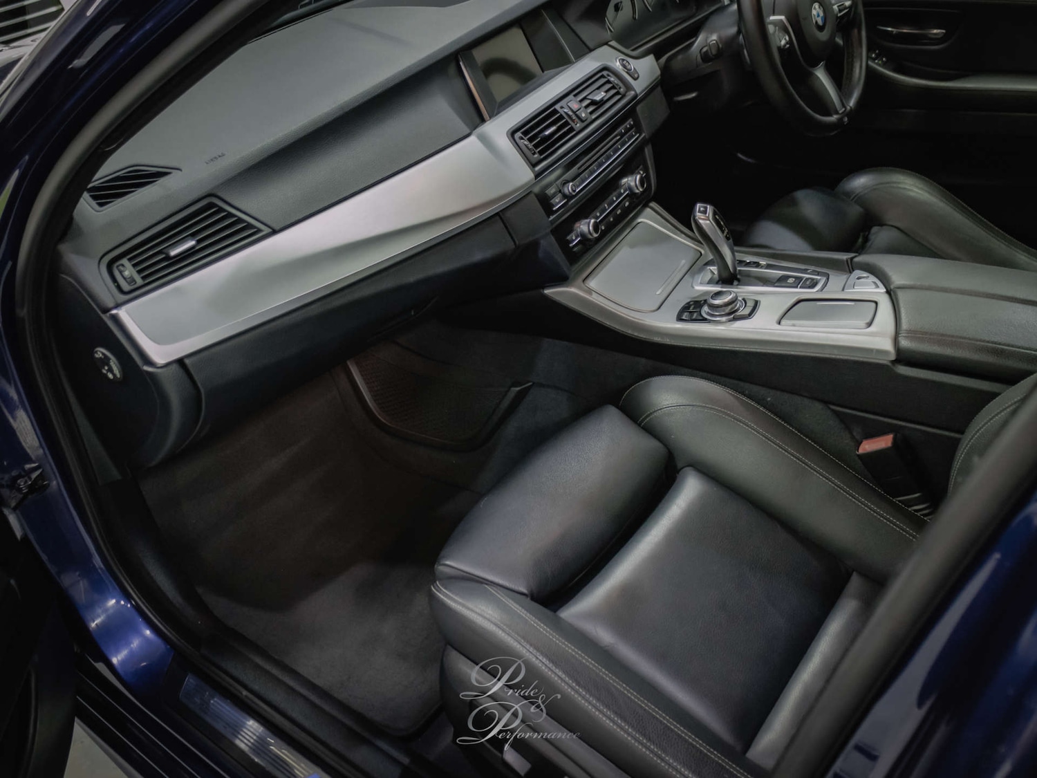 Used BMW 5 Series 2015 for sale - 76347346: Photo 45
