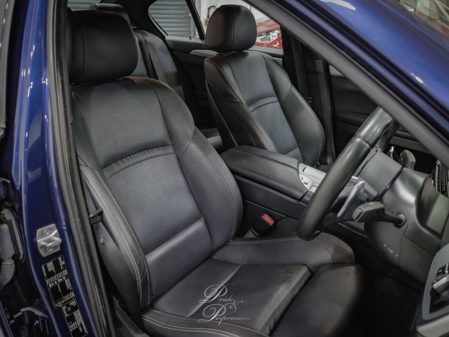Used BMW 5 Series 2015 for sale - 76347346: Photo 46